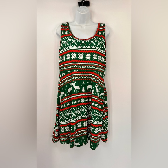 Haute Edition Women's Christmas Holiday Print Flared Skater Dress - Picture 1 of 3